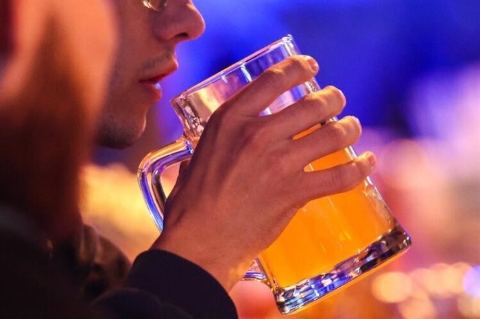 Возрастные ограничения в потреблении алкоголя студентами